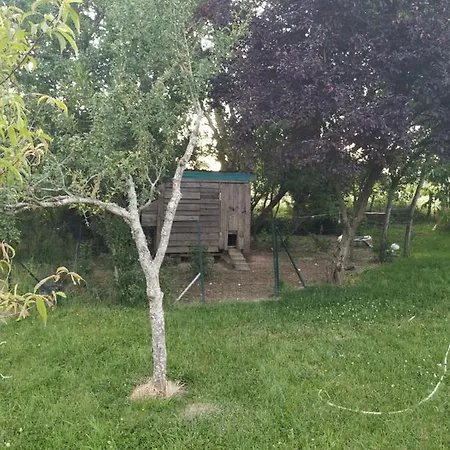 Holiday home Insolite Maison Bois, Wifi, Streaming Au Coeur De L'argonne Et Des Batailles De Verdun Chaudefontaine (Marne)