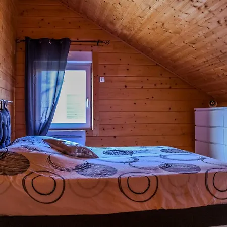 Insolite Maison Bois, Wifi, Streaming Au Coeur De L'argonne Et Des Batailles De Verdun