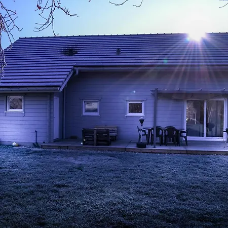 Holiday home Insolite Maison Bois, Wifi, Streaming Au Coeur De L'argonne Et Des Batailles De Verdun *